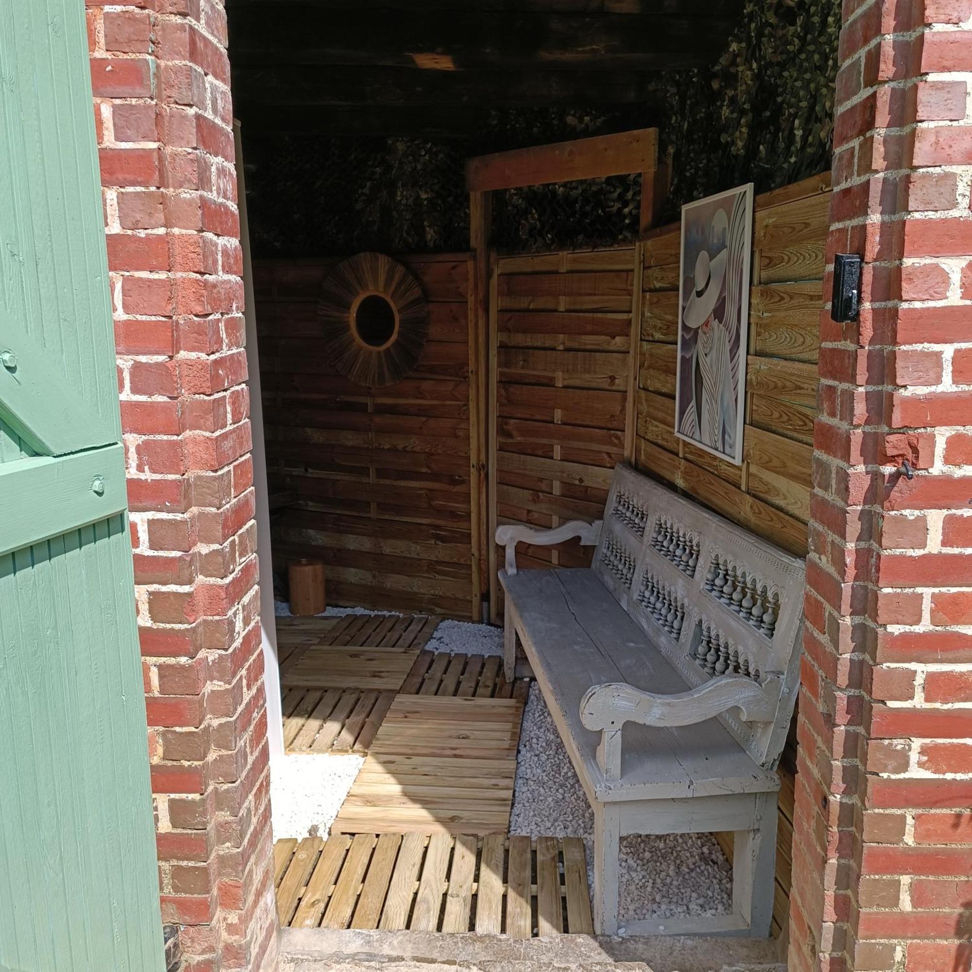 Baladous Bed & Breakfast Montgaillard-de-Salies Exterior photo